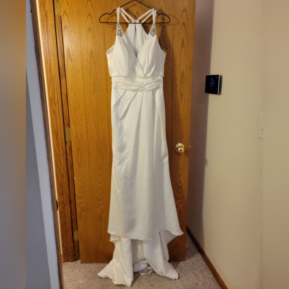 Ivory Wedding Dress